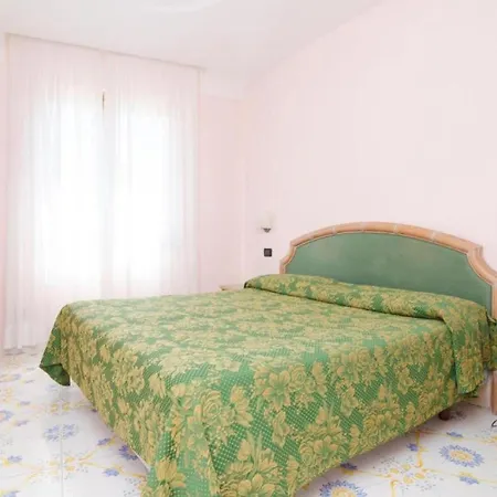 Hotel Terme Saint Raphael 4*