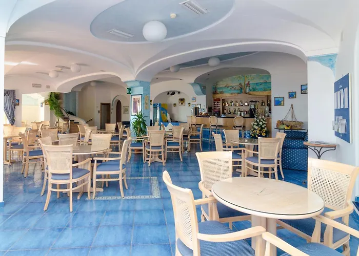 ホテル Terme Saint Raphael