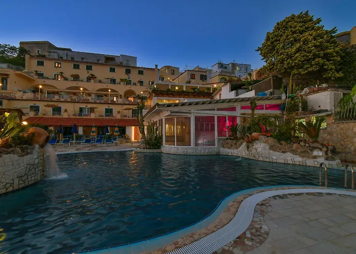 Terme Saint Raphael ホテル バラーノ・ディスキア