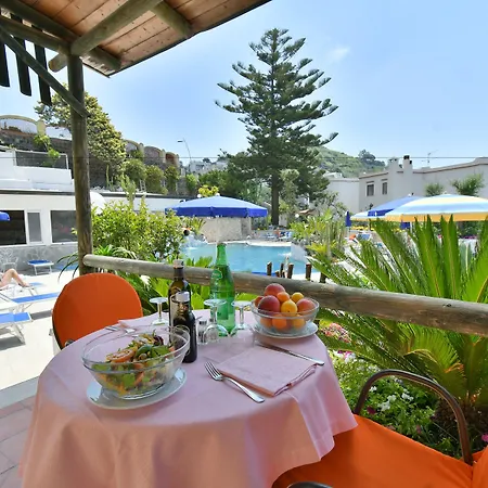 Terme Saint Raphael 4* Barano dʼIschia