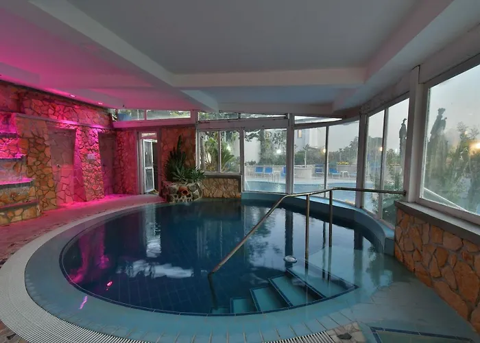 Terme Saint Raphael 4* Barano dʼIschia