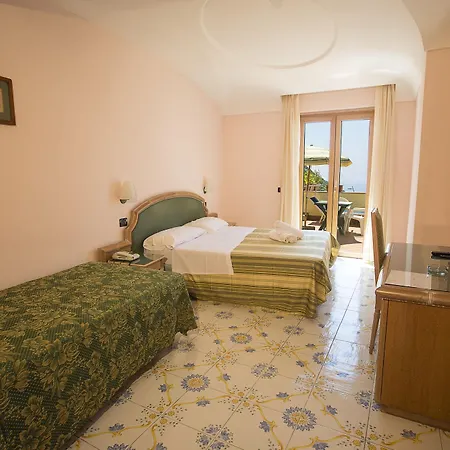 Terme Saint Raphael ホテル バラーノ・ディスキア