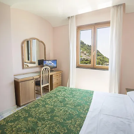 Terme Saint Raphael 4* バラーノ・ディスキア