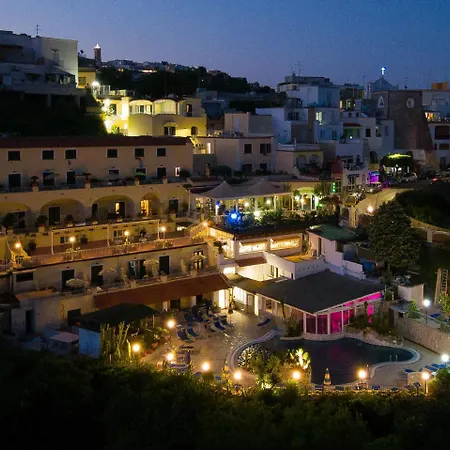 ホテル Terme Saint Raphael