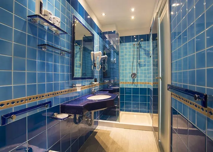 ホテル Terme Saint Raphael